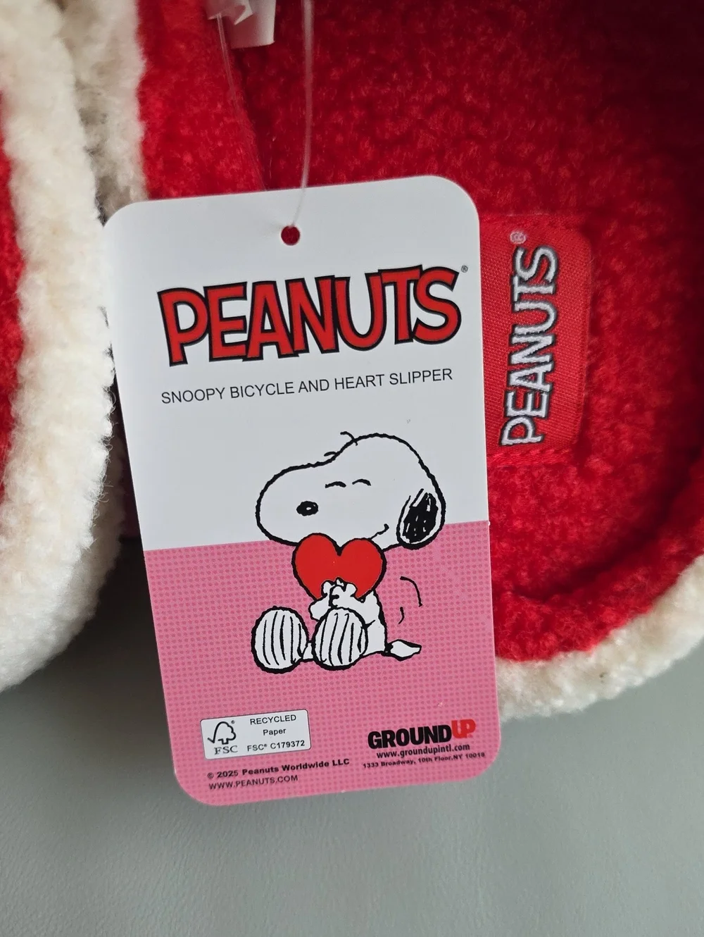 Peanuts Snoopy On Bicycle Womens slippers size medium 7/8 - Picture 3 of 6